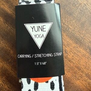 Yune Yoga Bowie Yoga Strap 68 Inch Cotton Stretching Strap -  New with tags